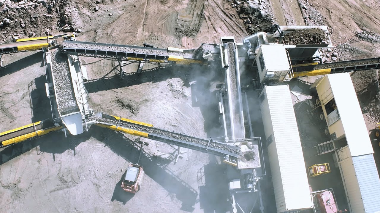 Usine de concassage Cedarapids de notre partenaire Gazon Savard Saguenay Inc.