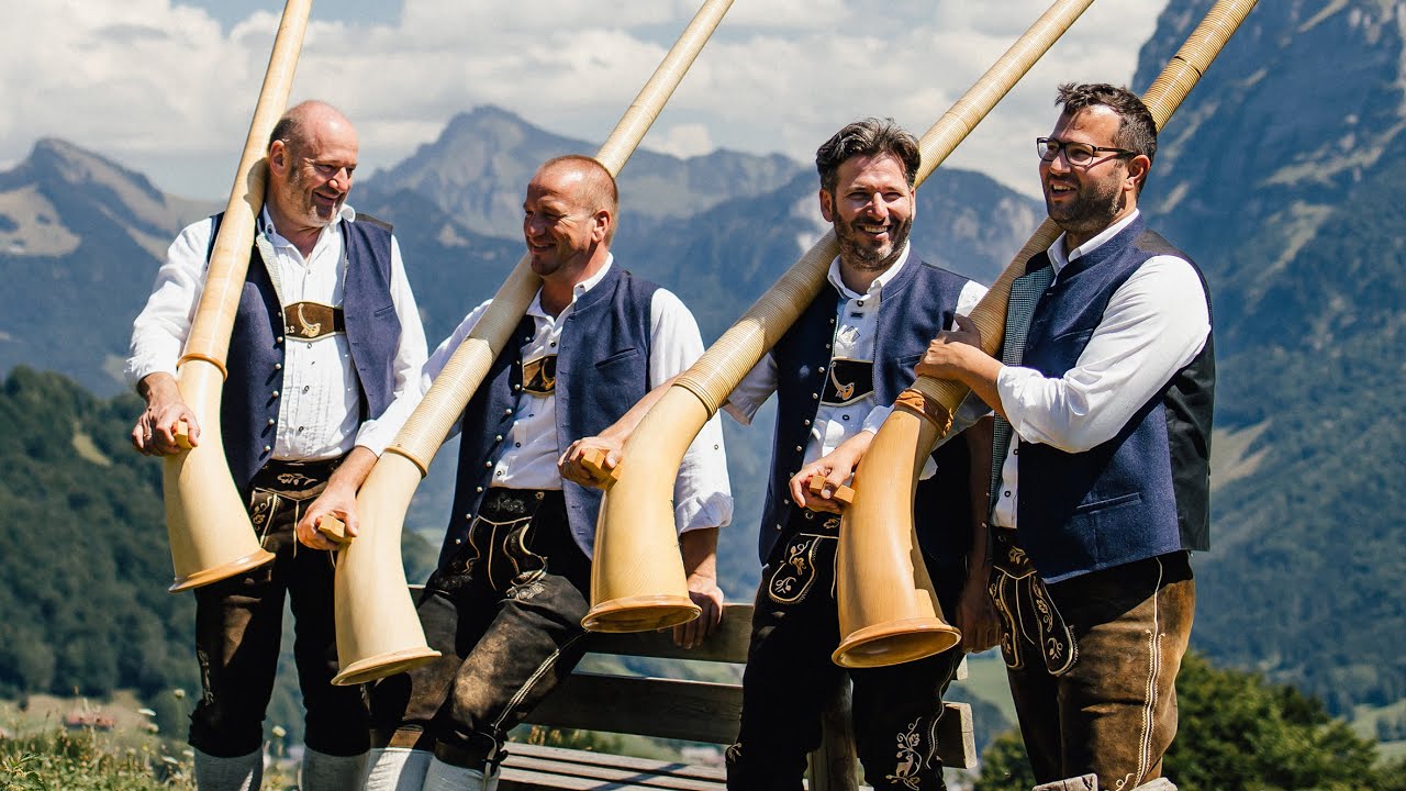 Berthold Schick und seine Alphornbläser • Alphorn-Zwiefacher • Bergkapelle Wirmboden Bregenzerwald