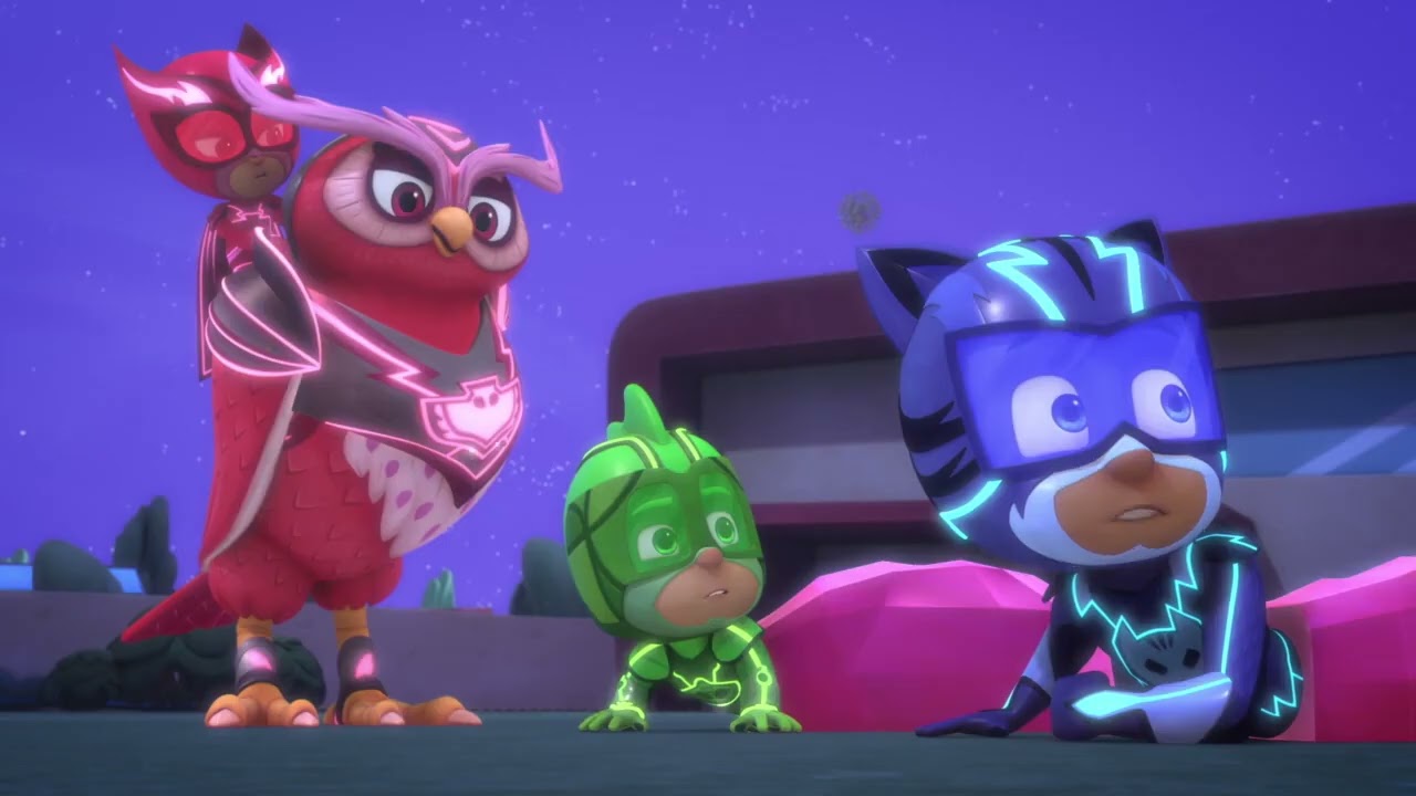 Pj masks S5Ep16 &bull; Luna's mega moth
