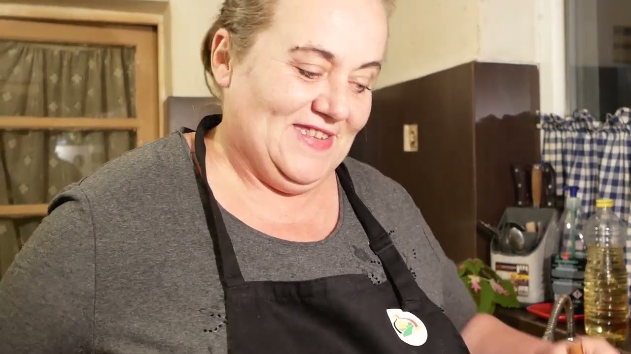 Tocanita de vită cu găluşte din pâine pe abur