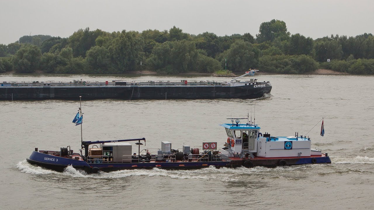Scheepvaart op de Rijn / Shipspotting on the Rhine / Tolkamer / Europakade / vracht /cargo / HD