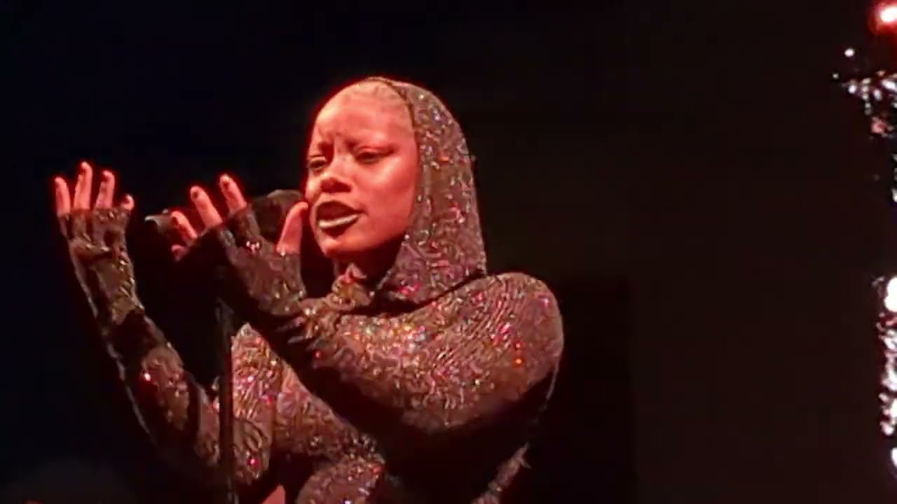 Iniko ~ Transcendental / In the Air Tonight* (Live @ Royale Boston, MA 10/7/25)