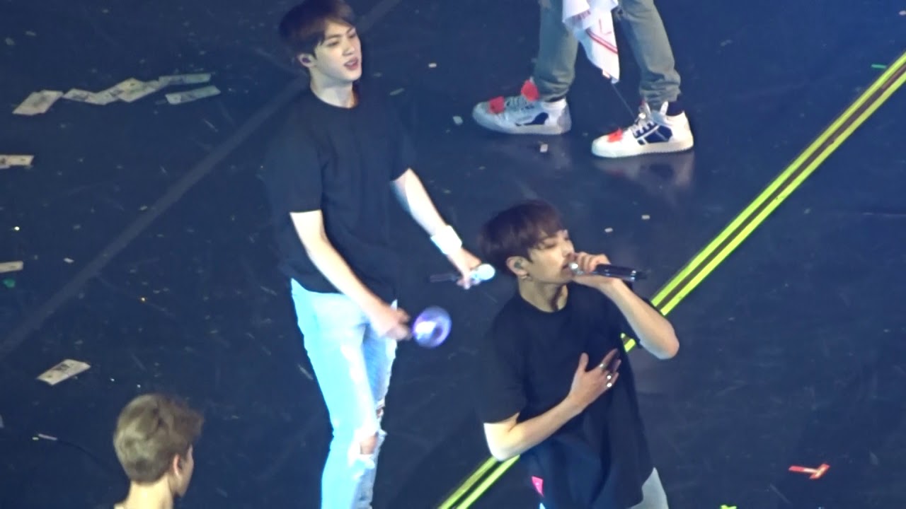 180906 BTS Love Yourself World Tour in LA - Answer: Love Myself