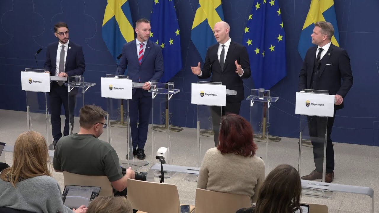 Pressträff med Tidöpartierna om ändrade regler för partipolitiska lotterier