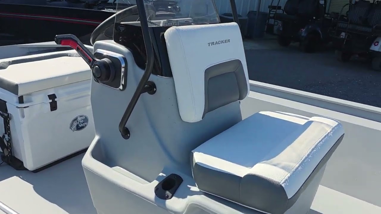 2026 Tracker Bass Tracker Classic CC – $19,295