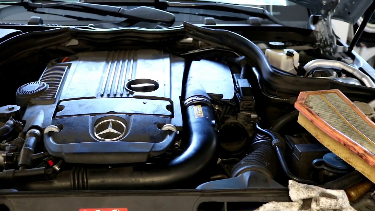 Замена воздушного фильтра W204 C250
