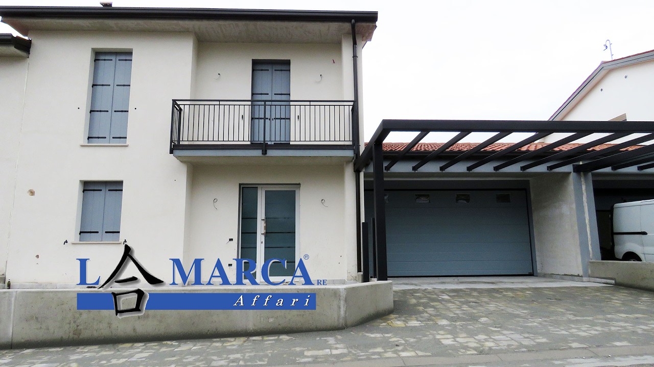 VILLA A SCHIERA DI NUOVA COSTRUZIONE A ROMANO D'EZZELINO (VI) - Classe A4