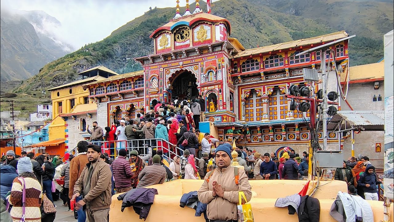 केदारनाथ🛕 बद्रीनाथ 🏔️(लखनऊ से केदारनाथ,)बस.एपिसोड4 अक्टूबर 2025.विजय कुमार ,🕉️👉vijay vlog 8090▶️👍🙏