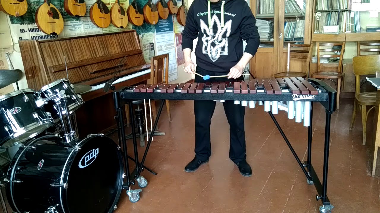 Xylophone solo by Vic Paplinsky