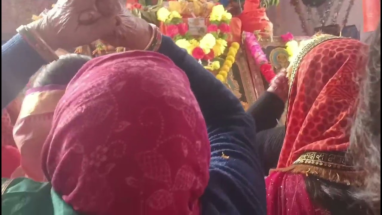Pahadi Mandir mein Ram Katha sunne pahunche@DeepaFarswan-1111 🏔️ जय श्री राम 