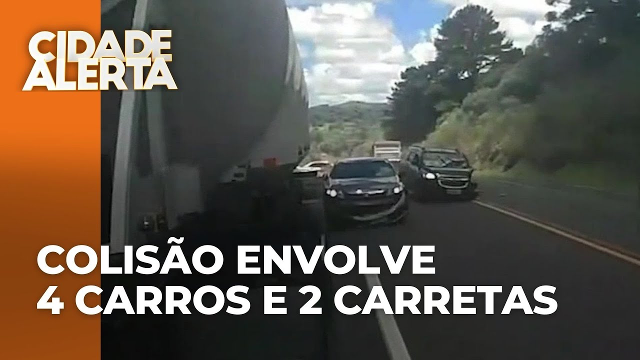 Veículo força ultrapassagem e causa colisão com 4 carros e 2 carretas; câmera registrou o acidente