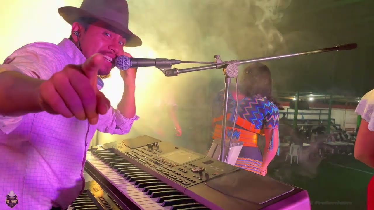 Chano Valentín y su marimba el color de tus ojos en vivo desde San Juan Ixcoy