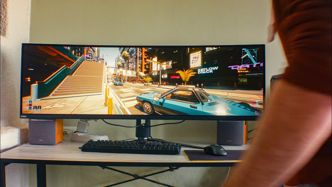 I was blown away by this 1100$* monitor