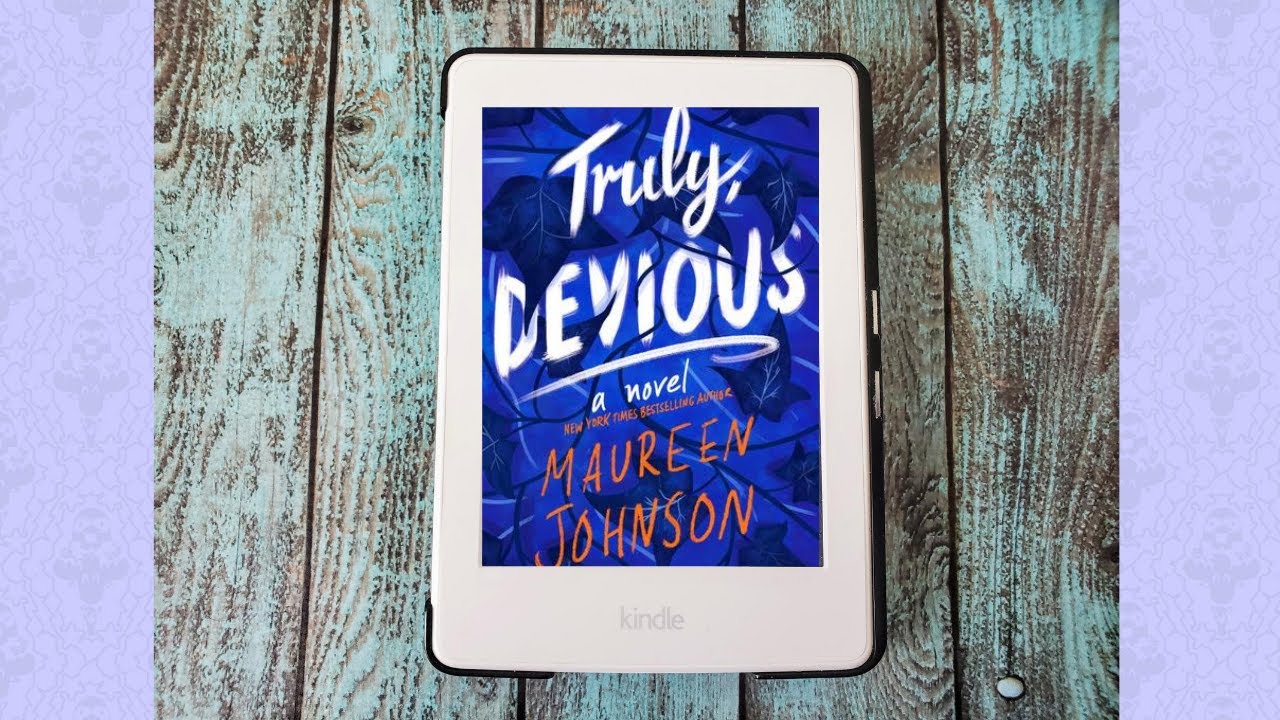 Book Review: Truly Devious  |  Maureen Johnson