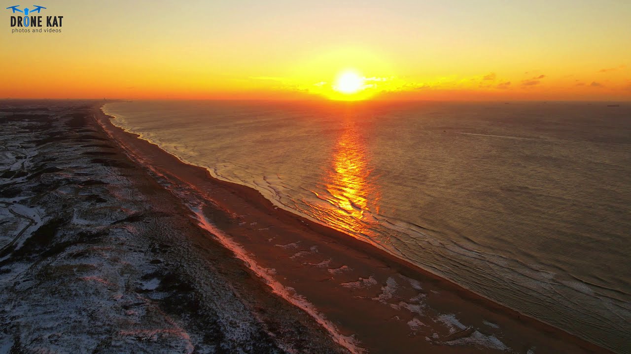 Winter Zon | Strand Katwijk |drone beelden sneeuw | winter