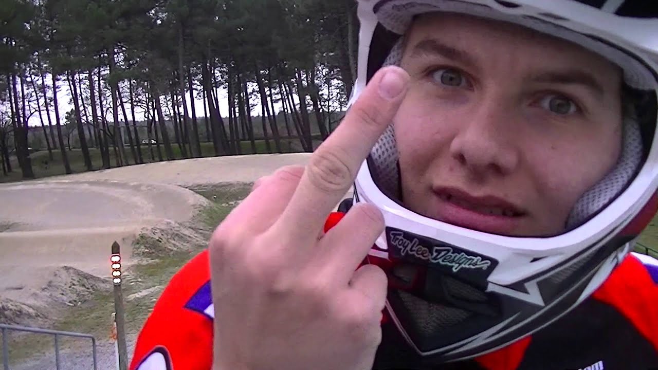 Training BMX Wiht Family Clerté