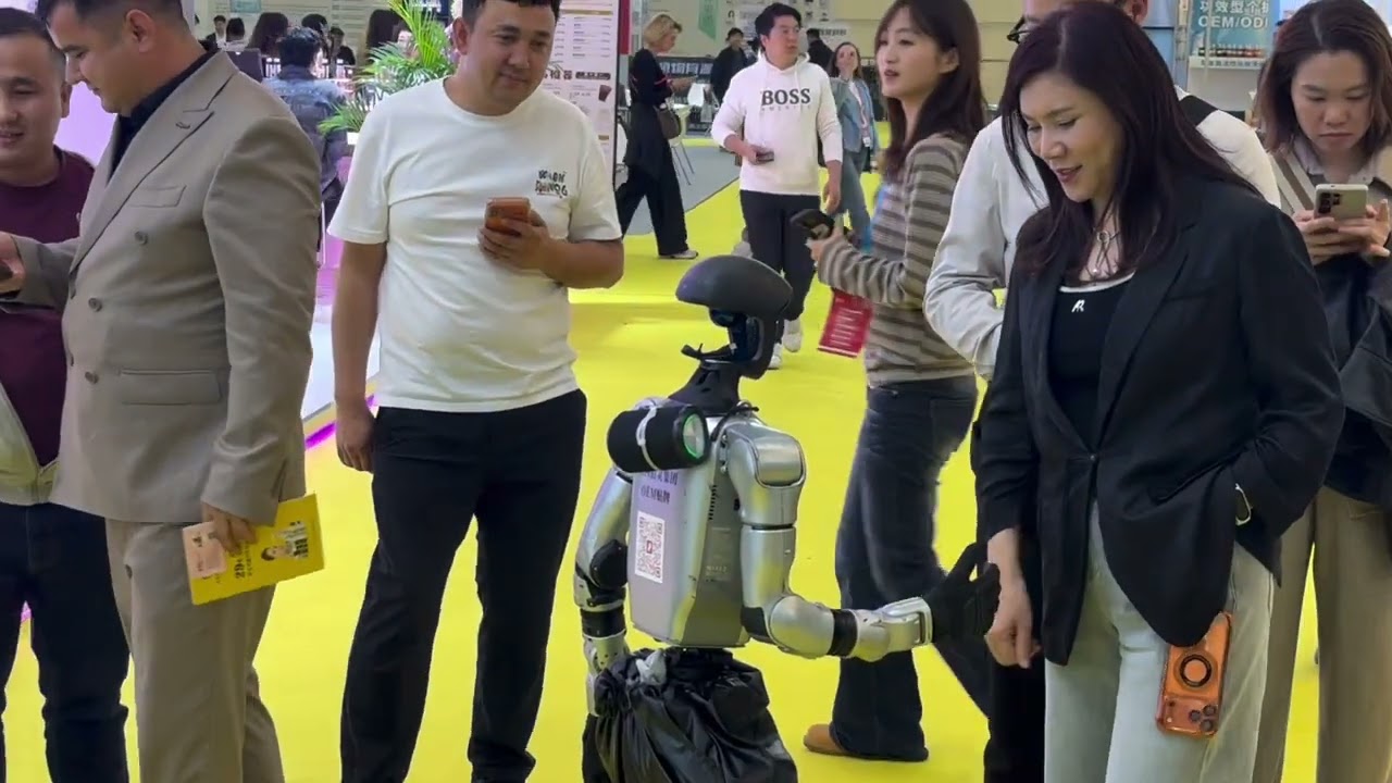 China’s Life #china #technology #robot #products #viralvideo #vlog 