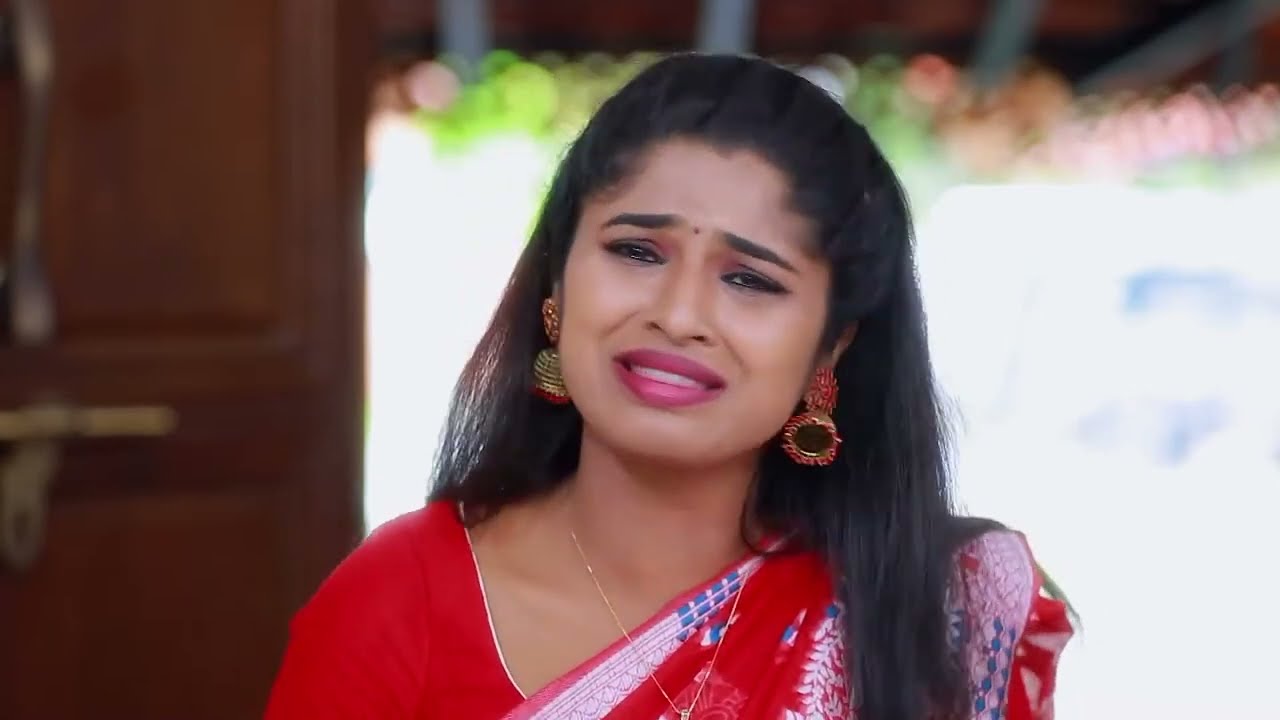 Aghalya Teaches a Lesson to Charumathi - Kannathil Muthamittal - Full Ep 226 - Zee Tamil