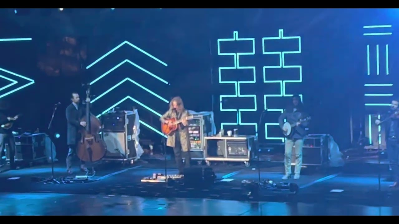 Billy Strings, “Dreadful Wind and Rain”, 5/11/23, Red Rocks Amphitheater, Morrison, CO