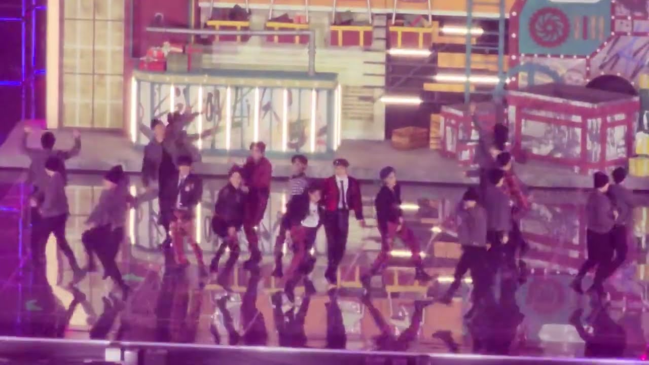 221224 SBS 가요대전 Stray kids - Christmas EveL & CASE 143 fancam