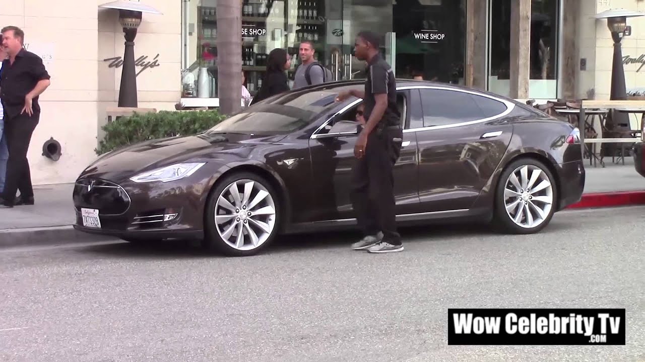 Chelsea Handler spotted in Beverly Hills