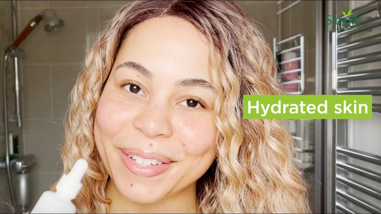 Introducing Simple&rsquo;s Hyaluronic Acid & B5 Booster Serum for hydrated, plump skin!