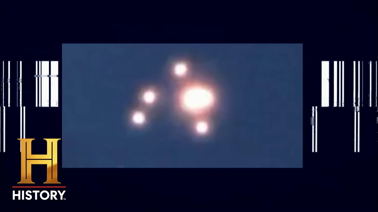 UFO Flies Over Miami *SHOCKING FOOTAGE* | The Proof is Out There: Bermuda Triangle Edition (S1)
