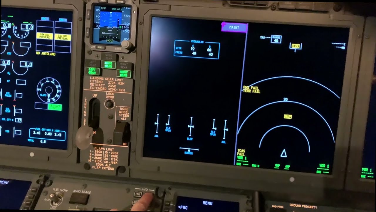 🎬  BOEING B737 MAX ATA 31 Scheduled Maintenance tasks, Messages Check. ✈️