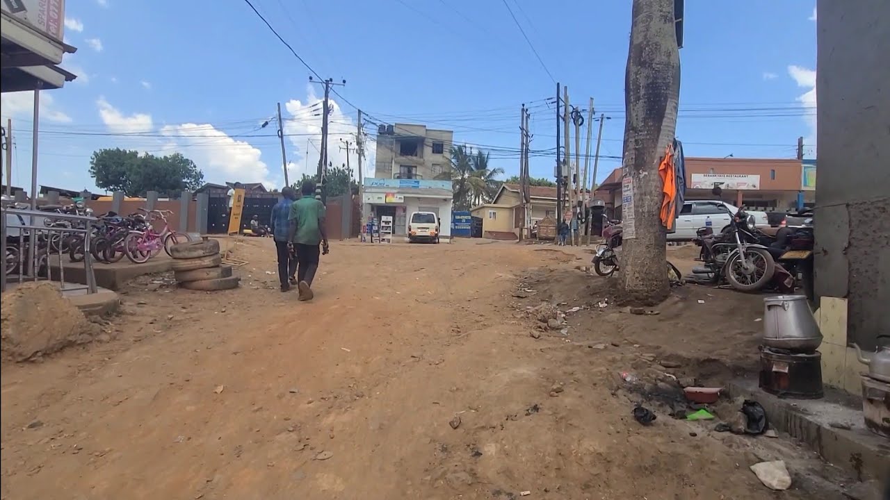 Neighborhood of Kampala uganda u don't see on tv 4k walk in Uganda Kampala
