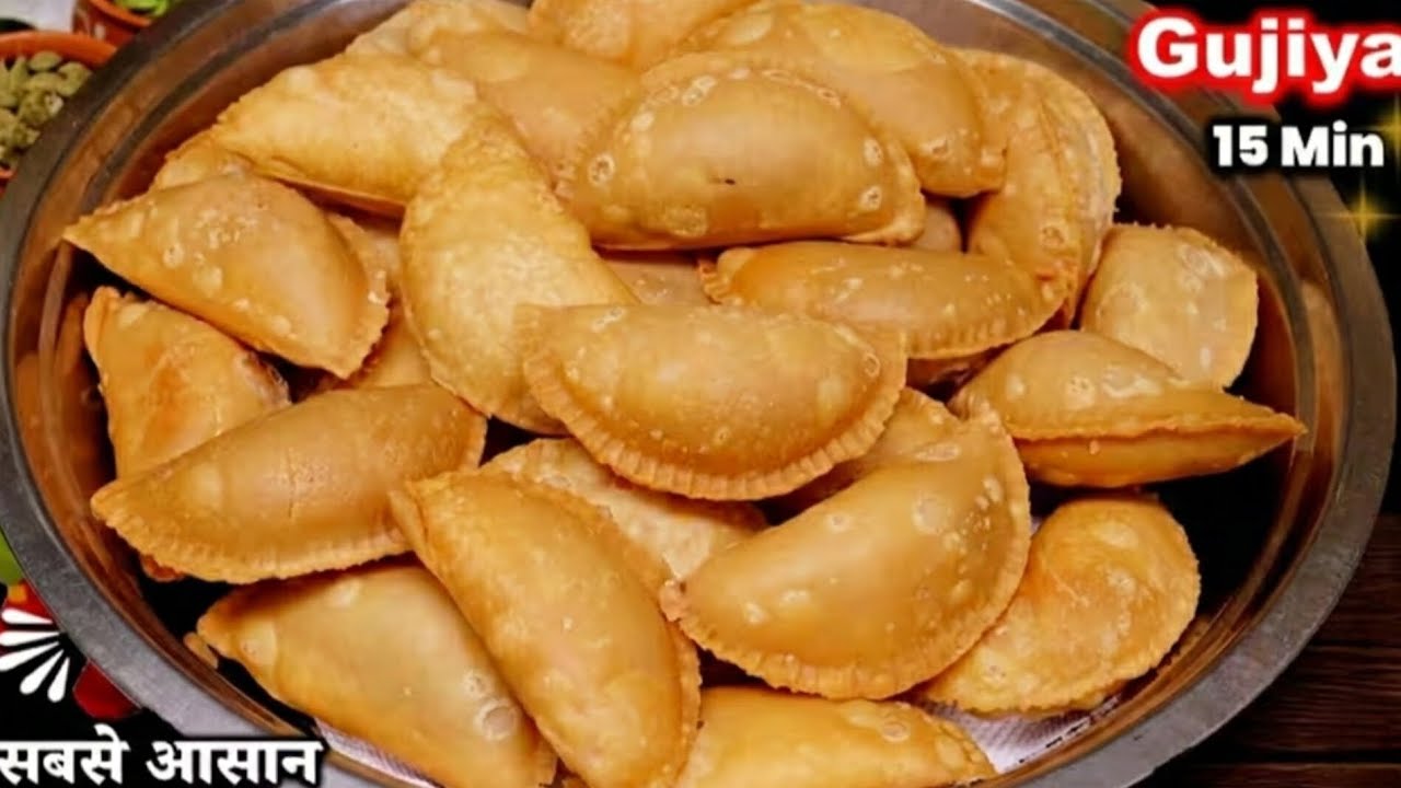 बिना सांचे 15 मिनट हलवाई जैसी खस्ता गुजिया का आसन तरीका | #CookingwithVidyaa #gujiya #recipe 