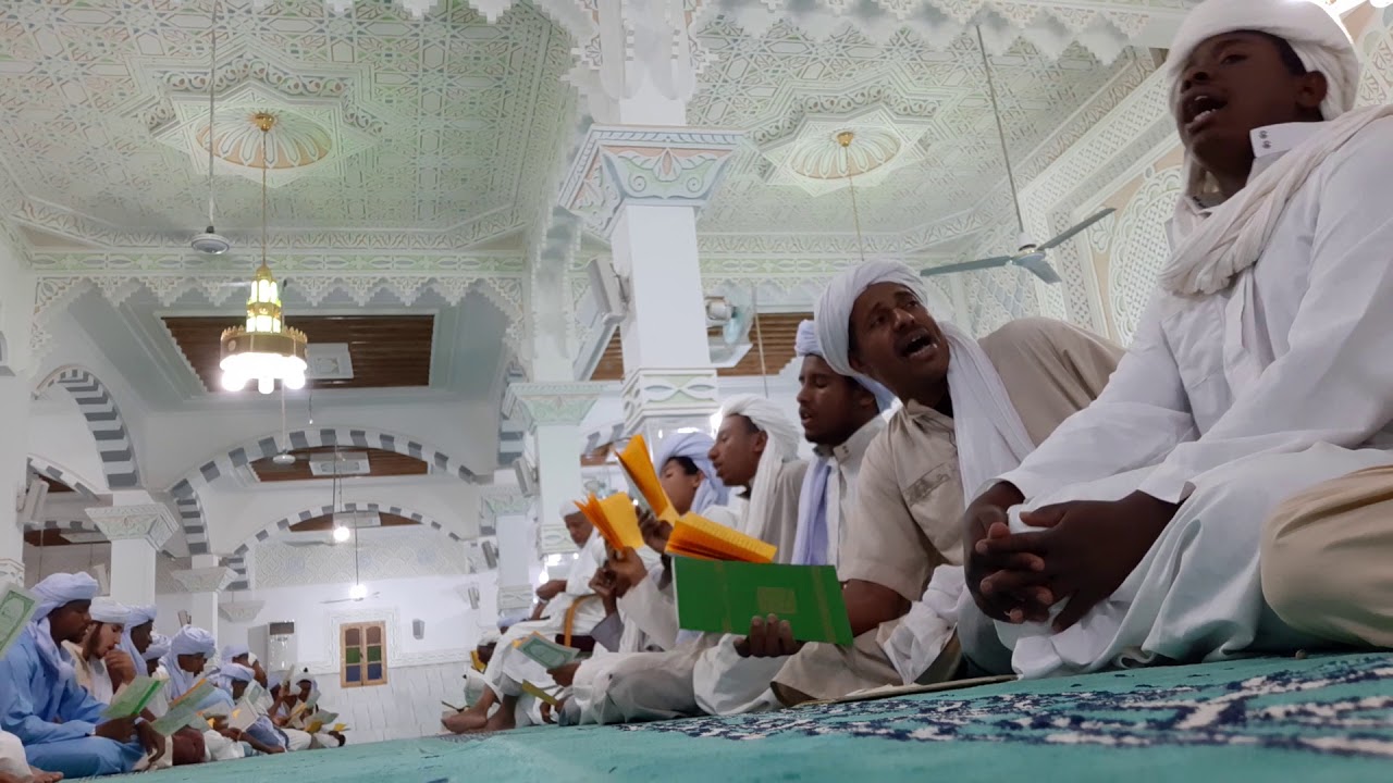 الهمزية
