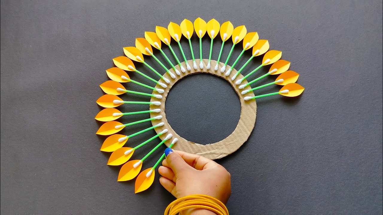 Beautiful wall hanging craft using cotton earbuds and paper|| Earbuds craft idea for home decor