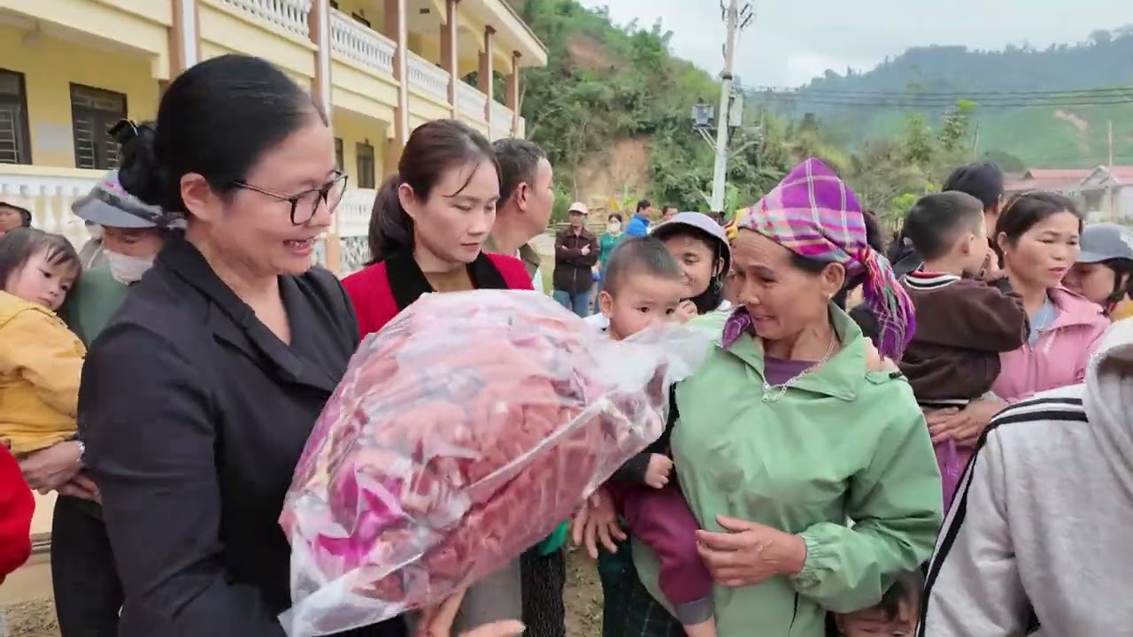 ĐOÀN THIỆN NGUYỆN TRƯỜNG : ĐÔNG BẮC GA - THANH HOÁ