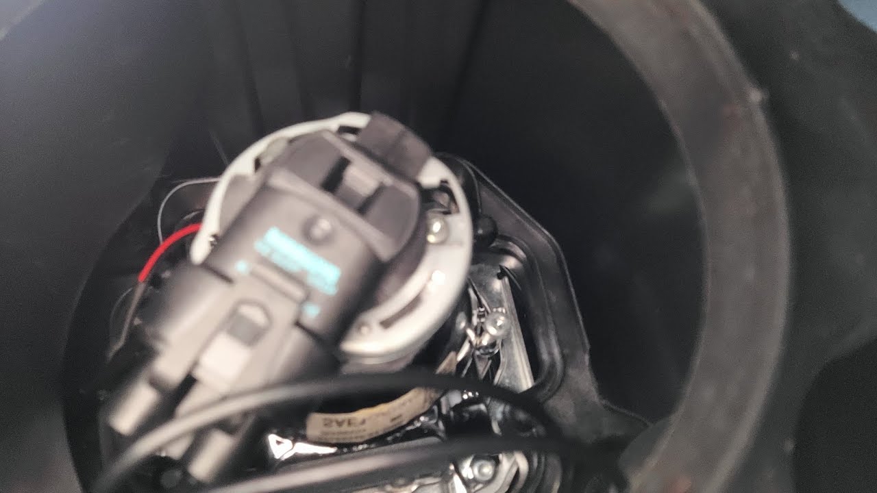How to replace a 2015 dodge challenger headlight bulb. Sylvania 9012 lights.