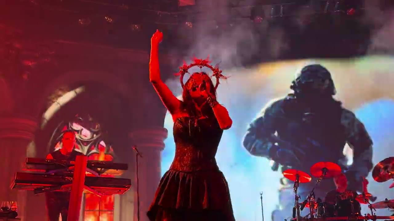 Within Temptation „Intro & We Go To War“ - Zürich, Switzerland (02.12.2024)