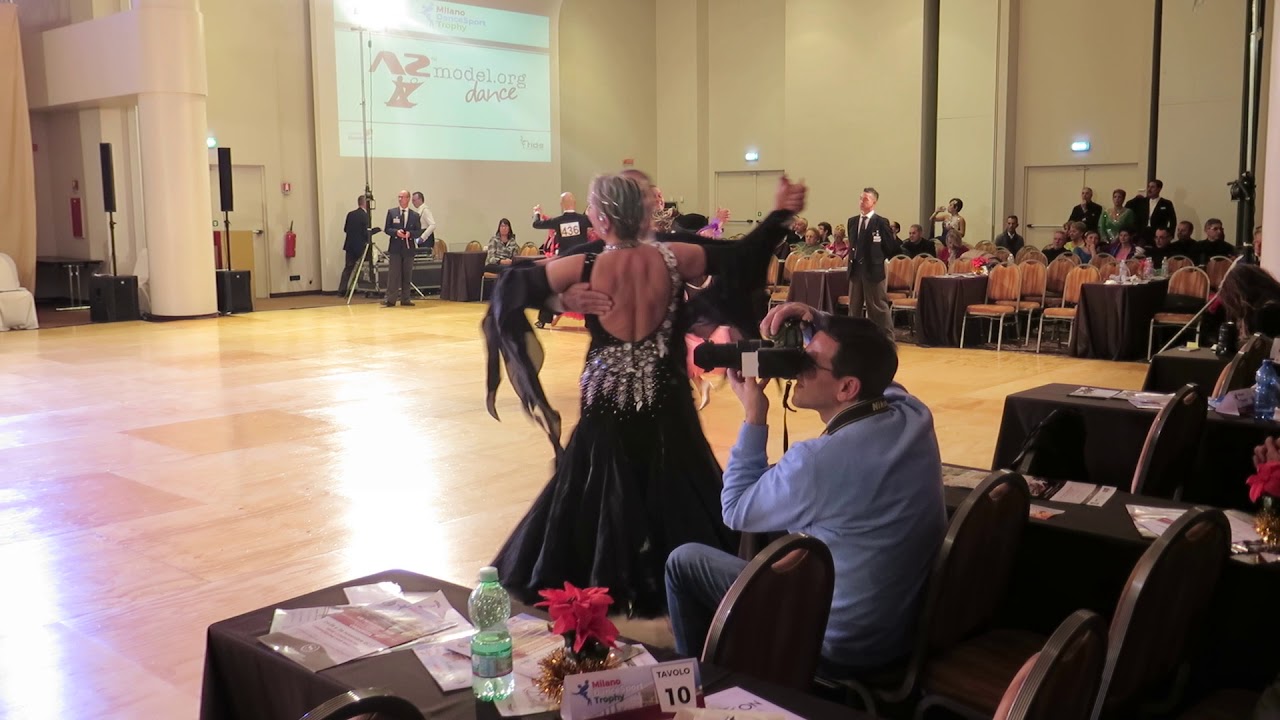 liscio unificato polka rosanna e luigi classe b3b2b1a