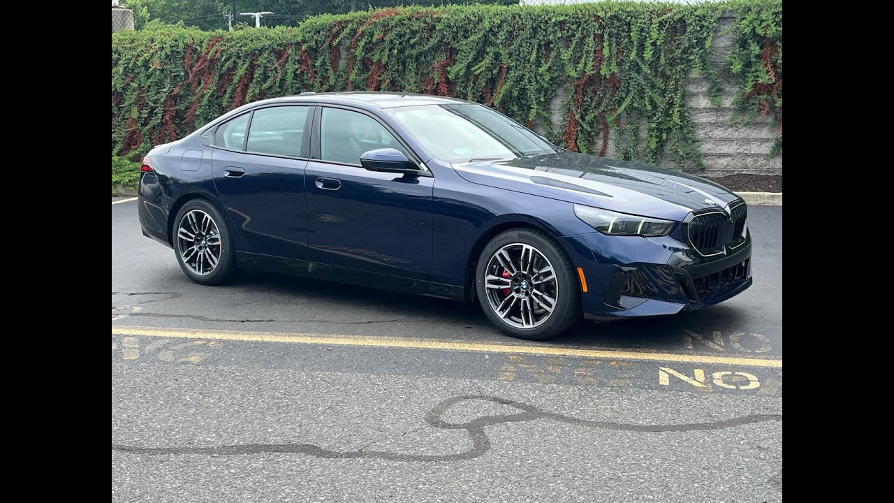 2026 BMW 5 Series 530i xDrive Danbury, Ridgefield, Waterbury, Norwalk, Brewster CT
