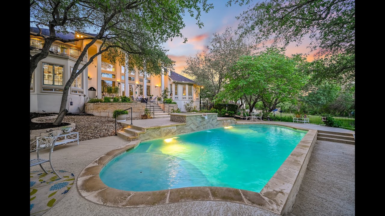 9105 Westminster Glen Ave