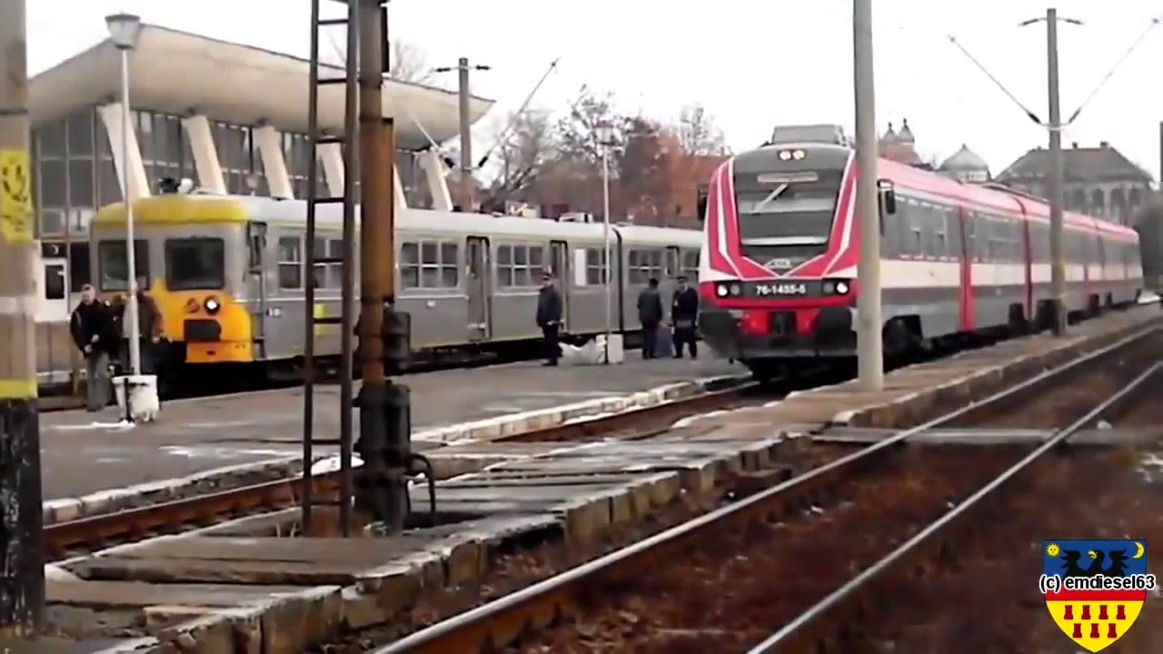 Activitate feroviară la/Railway traffic at Mediaş, Romania[2011-2012]