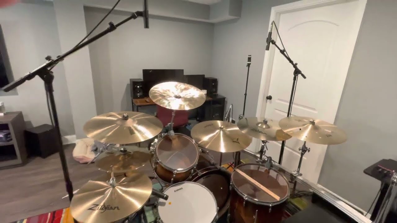 Recording Drums With Focusrite iPad Pro And Garage Band Part 2 of 7