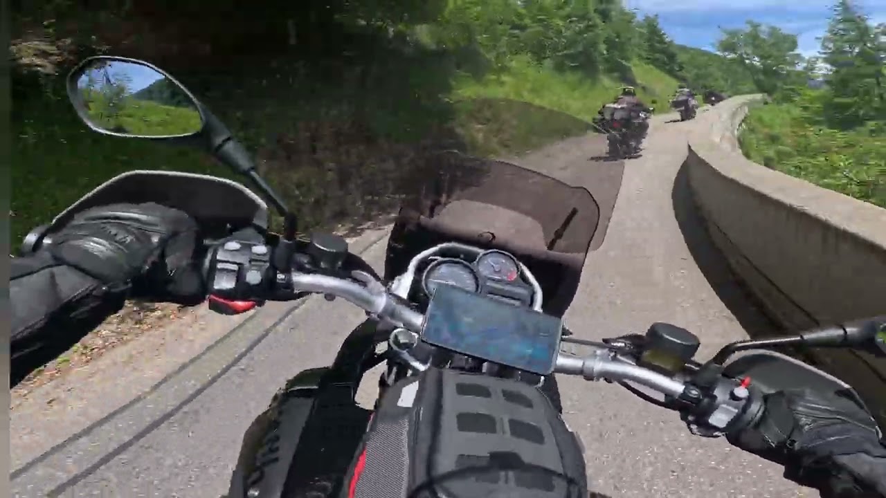 Col de la Madeleine Pyrenäen BMW R 1200 GS