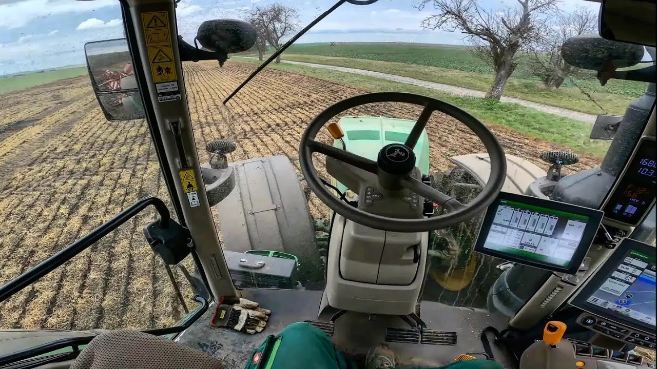 Eggen mit John Deere 8400R und HORSCH Scheibenegge Joker 8RT LAD Laweketal in Hedersleben