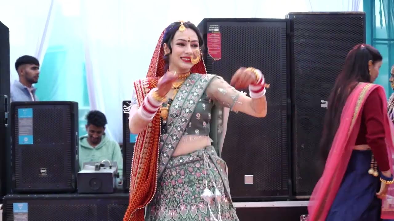 Best bride solo dance performance//wedding dance//pahadi bride
