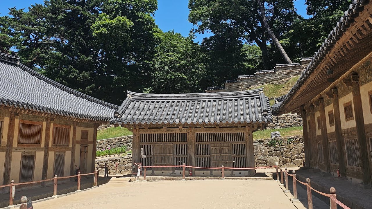 ROYAL LIFE IN MEDIEVAL KOREA: GYEONGJU NATIONAL MUSEUM TOUR