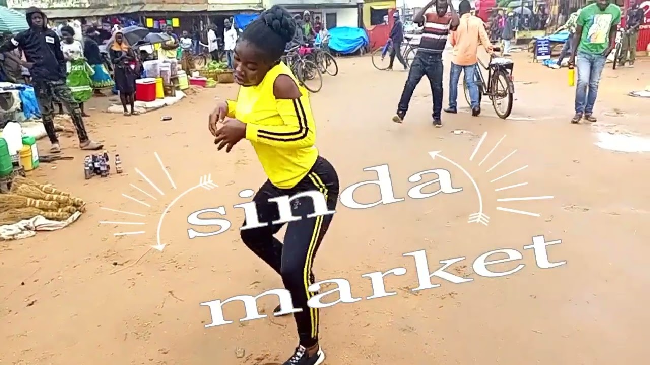Yamalaza x Alifatiq Pa vilimba Mphondolo Dancers
