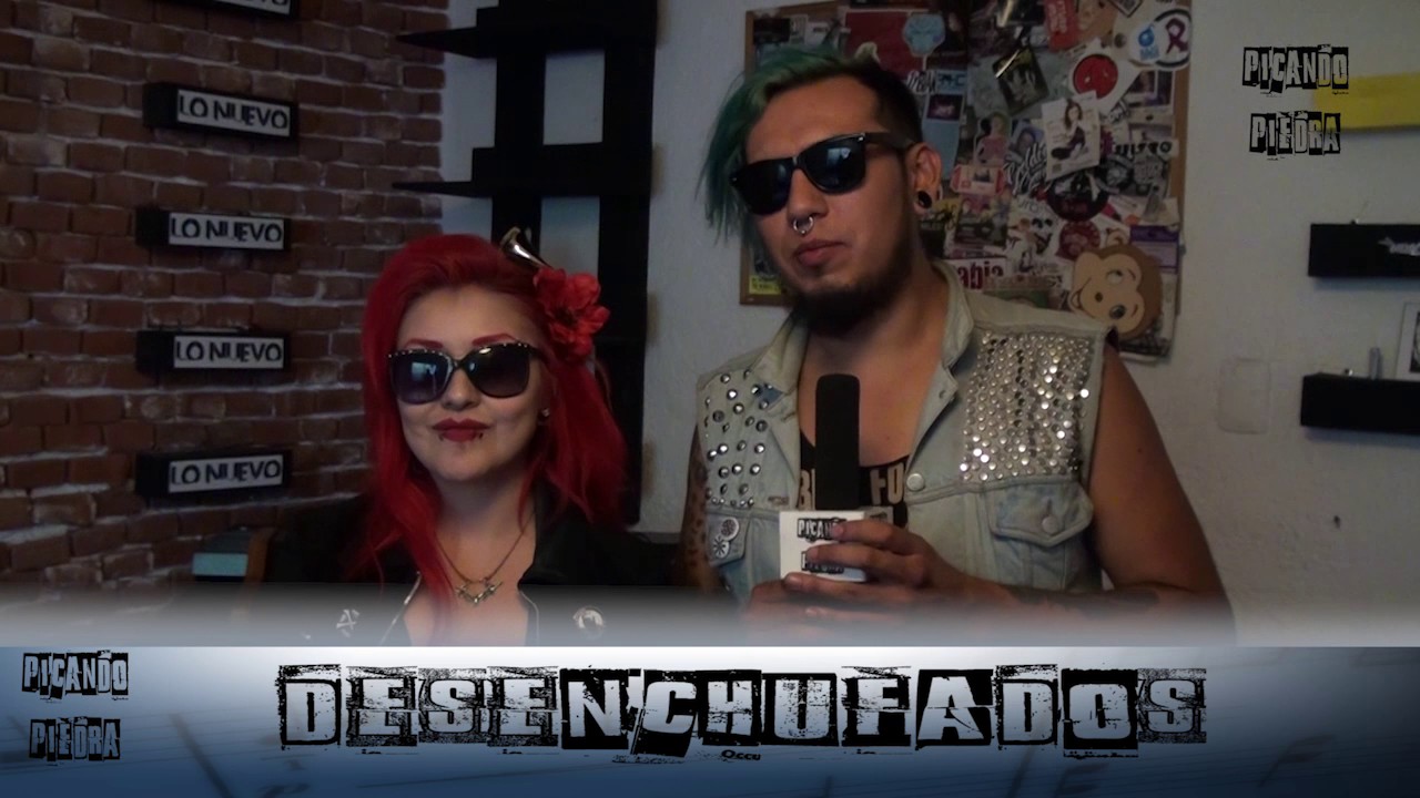 PICANDO PIEDRA CON DESENCHUFADOS