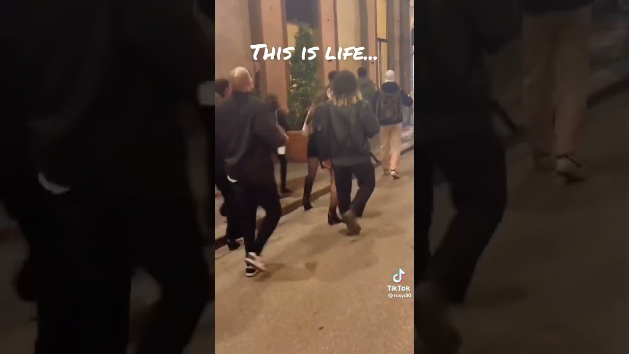sarah perch&eacute; ti amo #shorts   #italy #party #street #dance #singer #sing #happy #video #people