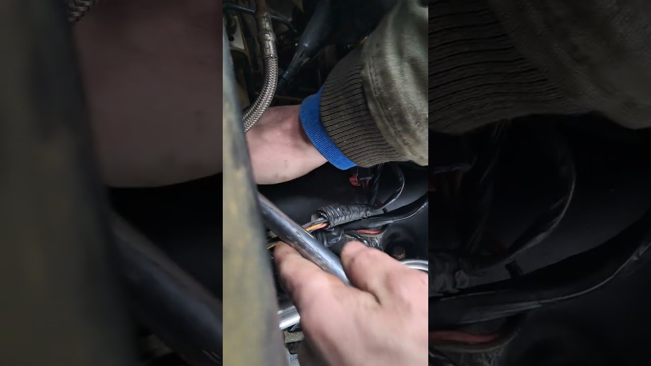 part 2 2007 dodge durango 4.7 v8 head removal replacement 