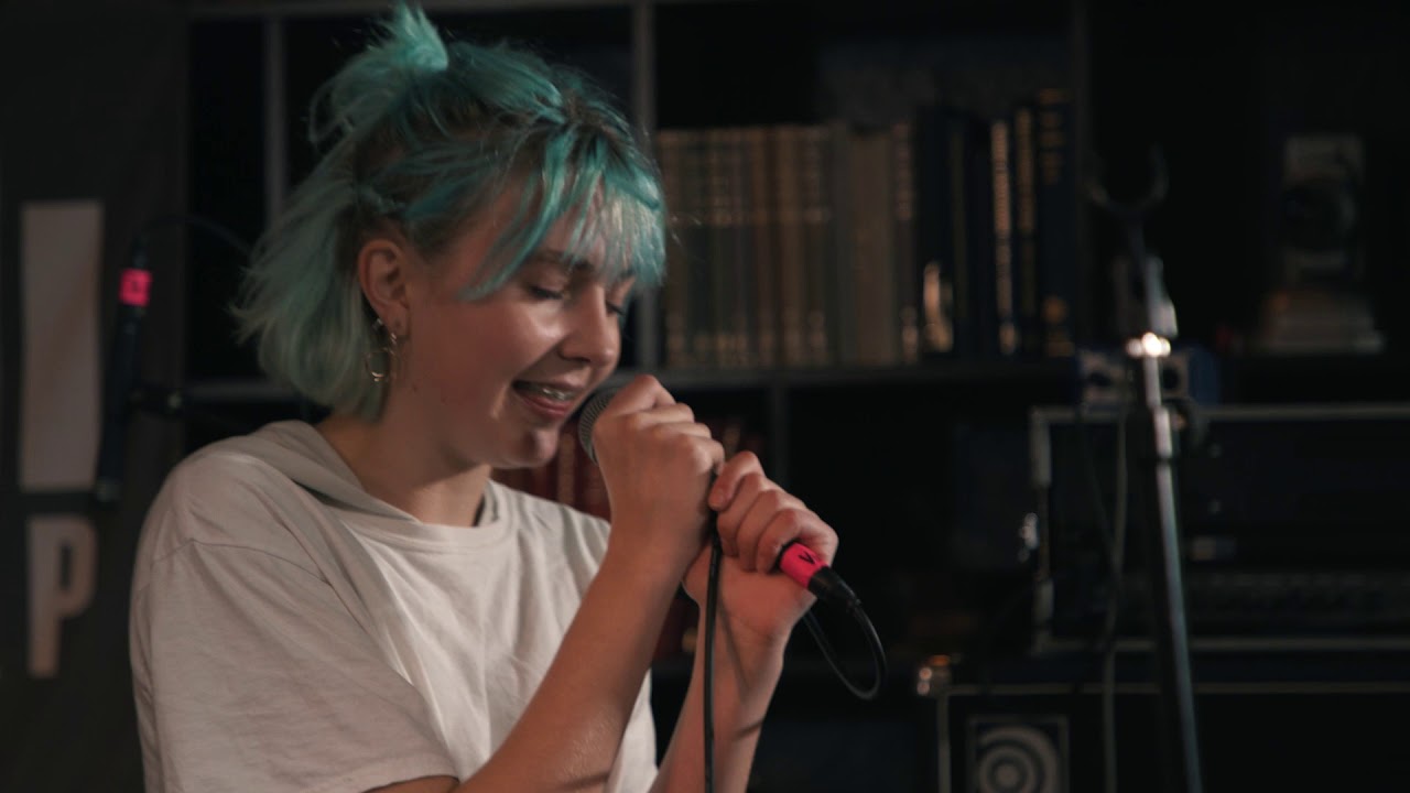 GR&Oacute;A - Mei&eth;a eyrun (Live on KEXP)