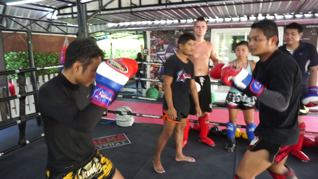 Attachai's Secrets Revealed 9 I Favourite Feints & Footwork
